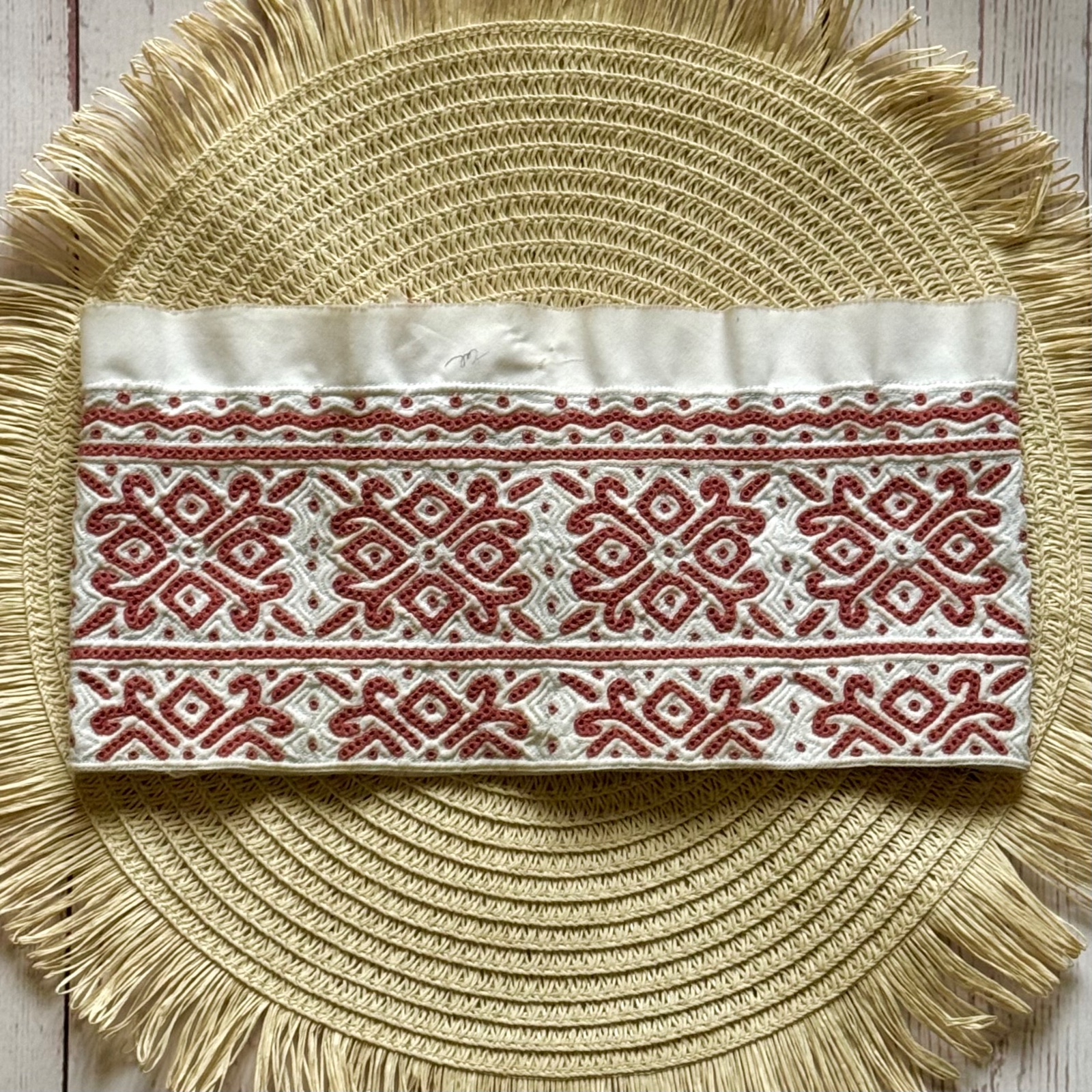 Omani Hand Sewing Kumma